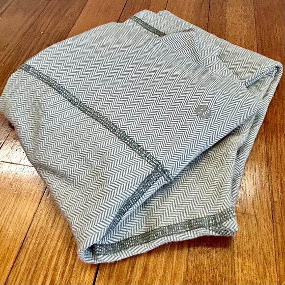 Lululemon 3/4 Length Leggings Size 4 Gray Chevron Herringbone Leggins - Picture 4 of 14